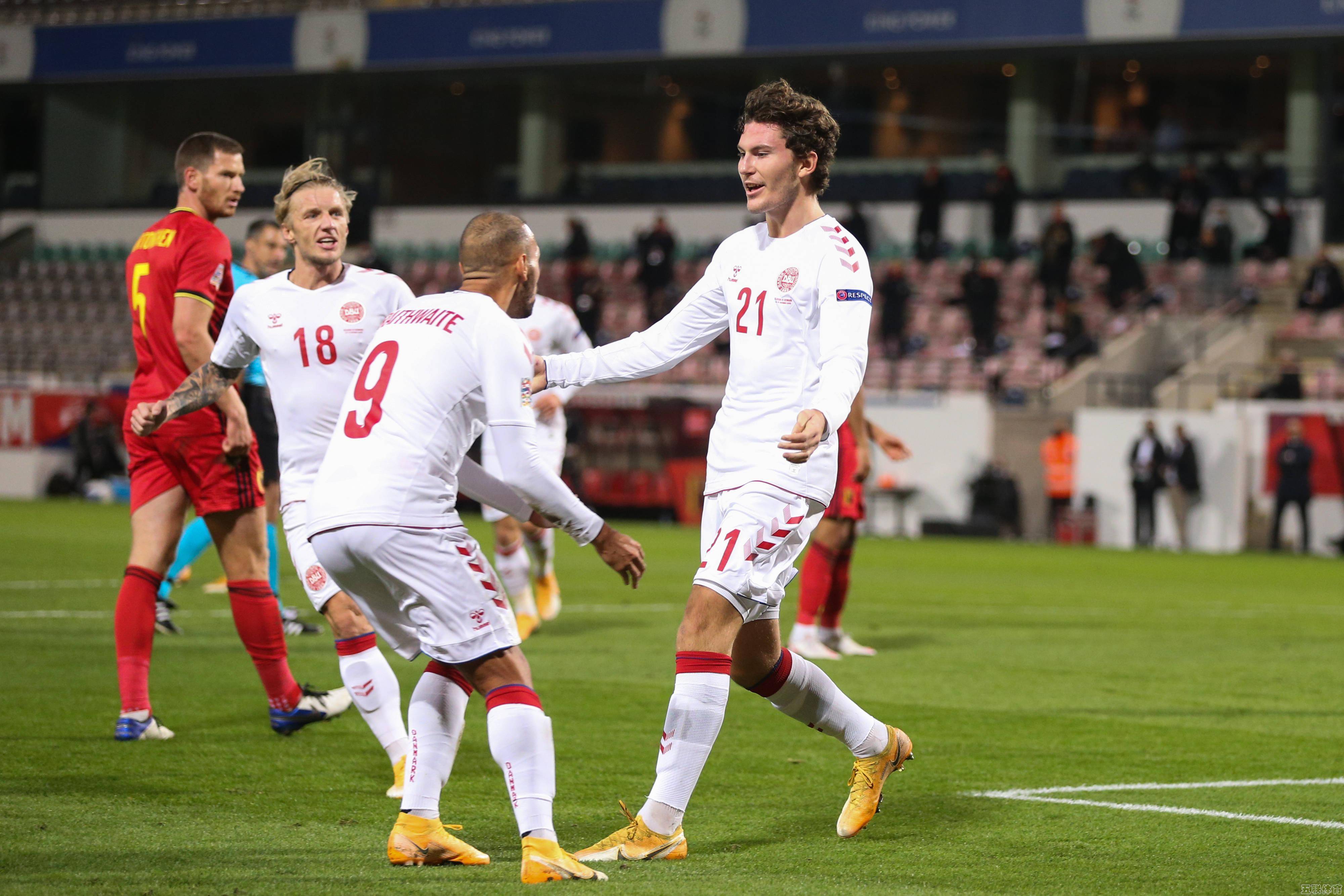 关于沙尔克力保主场不败纪录,战况激烈的信息 关于沙尔克力保主场不败纪录,战况激烈的信息