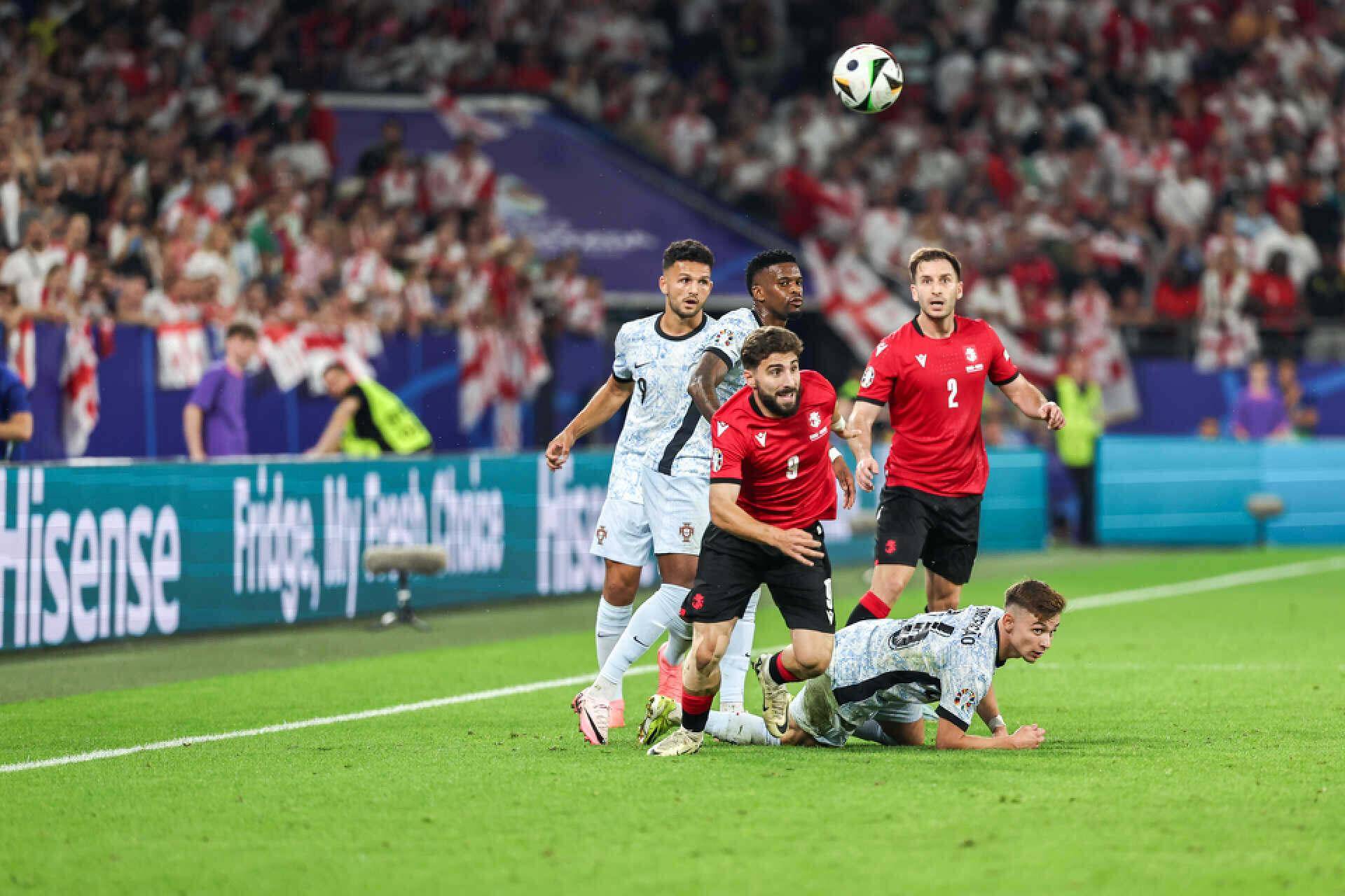 格鲁吉亚队意外淘汰土耳其，欧洲足球赛惊现黑马！的简单介绍