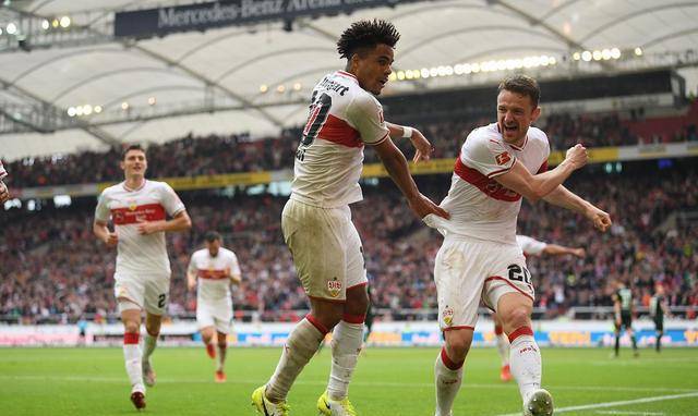 欧洲豪门法兰克福融合主场火力，小组出线只在顷刻之间！的简单介绍