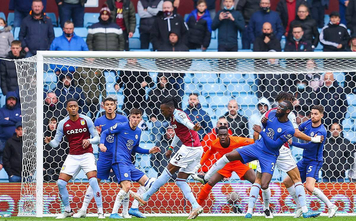 切尔西在客场获得突破性胜利,稳步前行 切尔西在客场获得突破性胜利,稳步前行