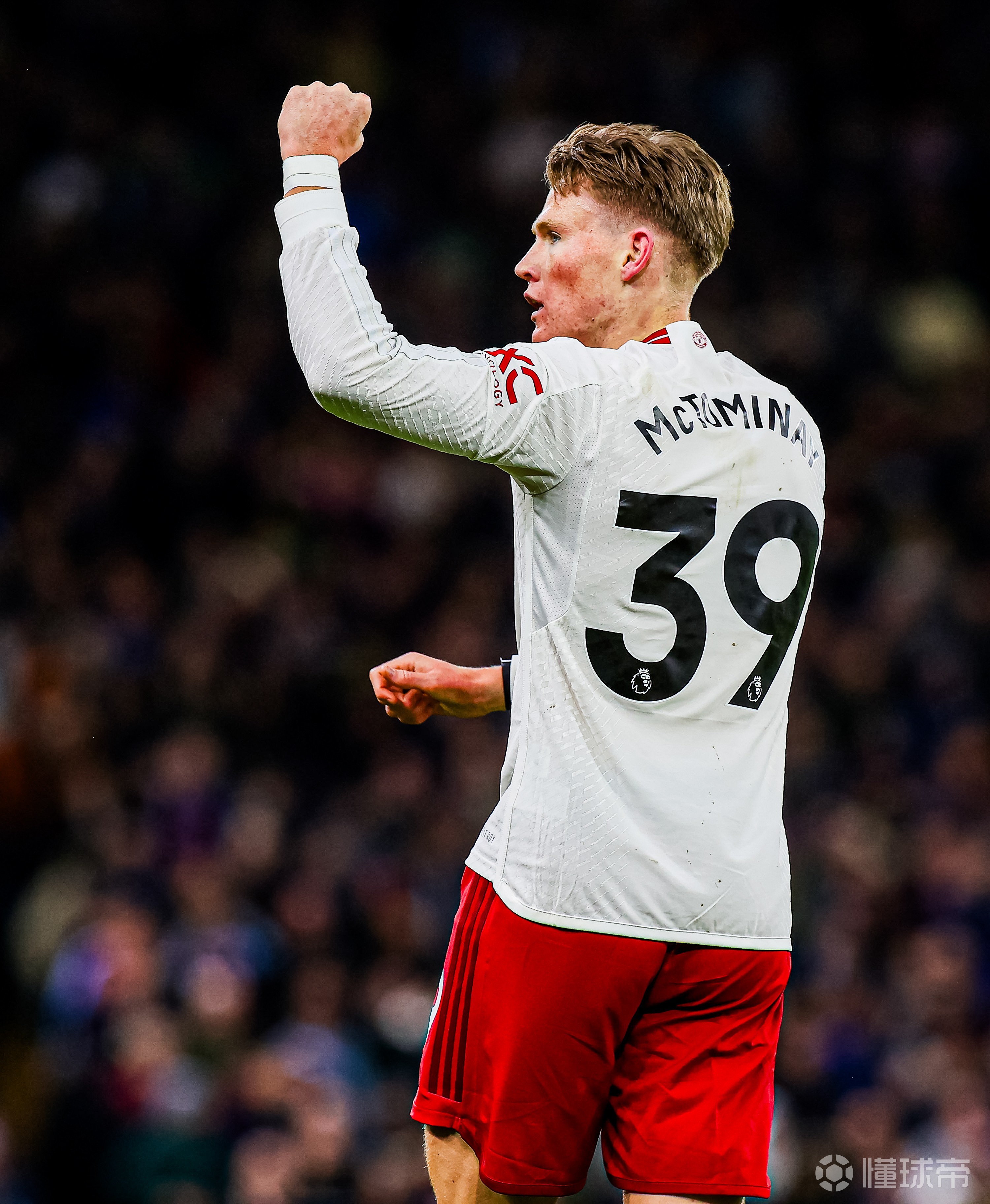 曼联实现理想胜利，雄心勃勃向前的简单介绍