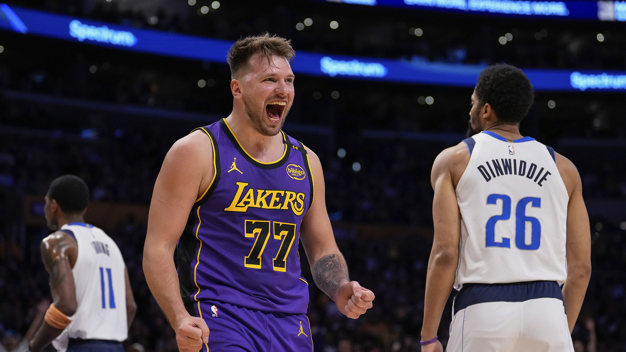 包含小牛力克篮网，东契奇连场狂轰40+的词条