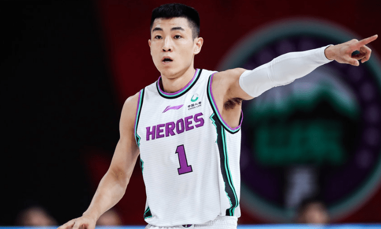 江苏队险胜马刺，高诗岩刷新纪录