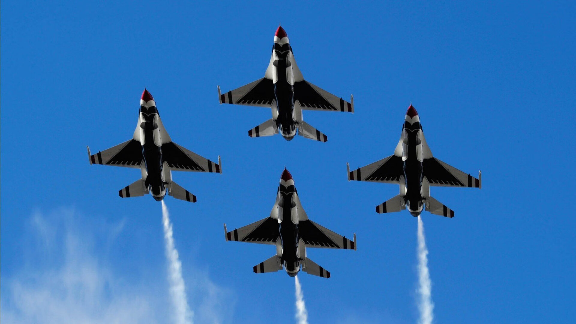 独行侠力克凯尔特人晋级，恩比德季后赛接管比赛显巨星本色