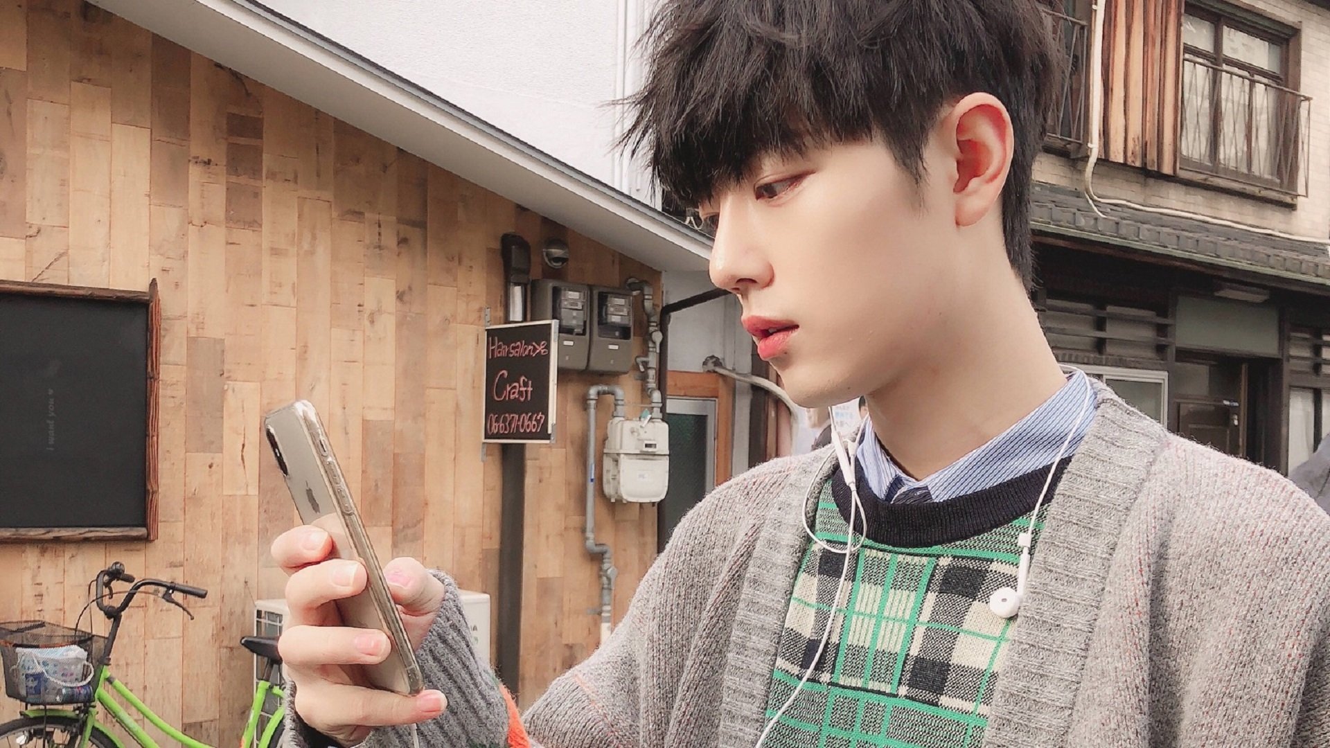 赛道与篮筐的交响，当文班亚马驶入F1街道赛之夜