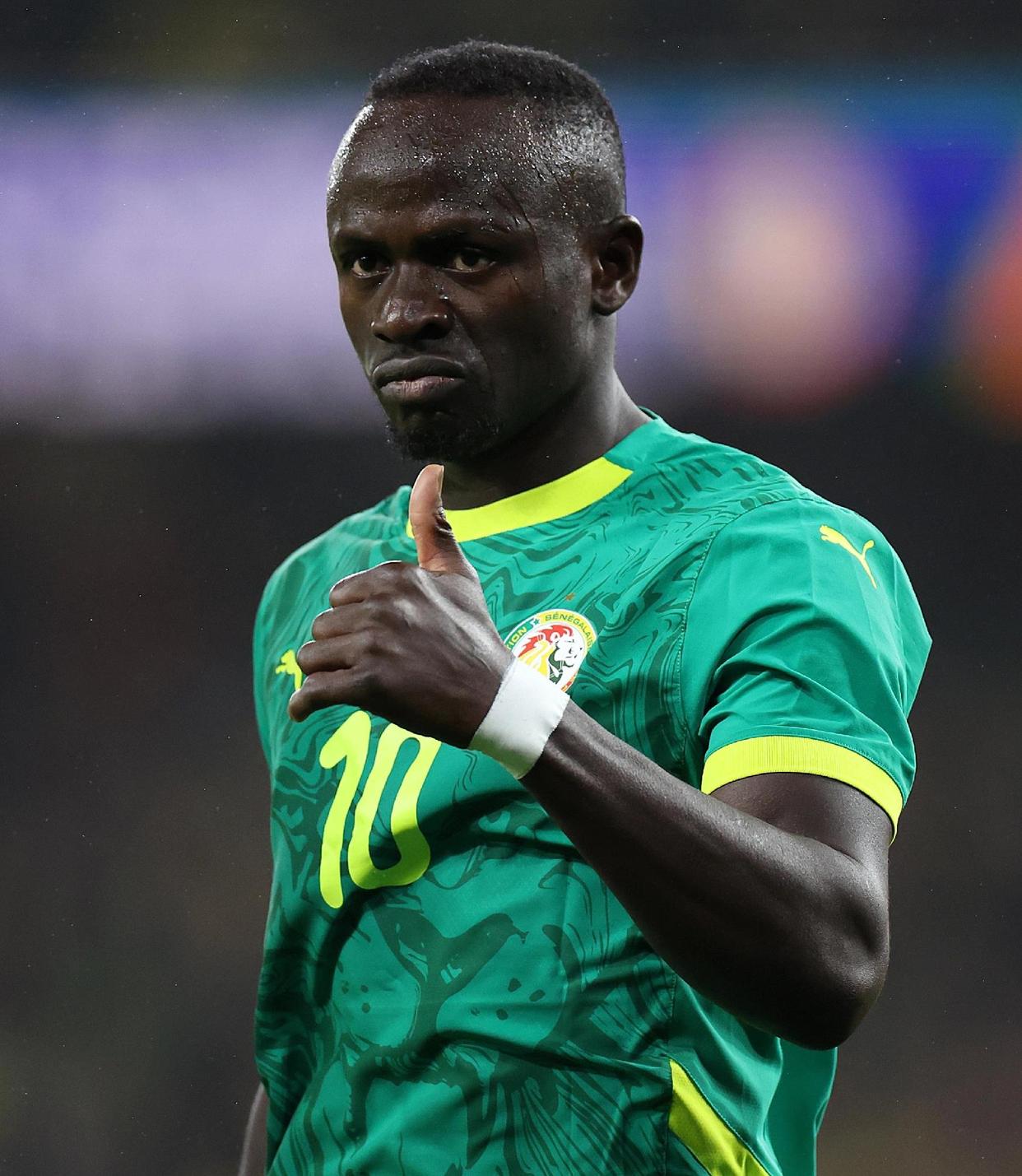 奥亚尔萨瓦尔持续制造杀伤，日本狂胜塞内加尔